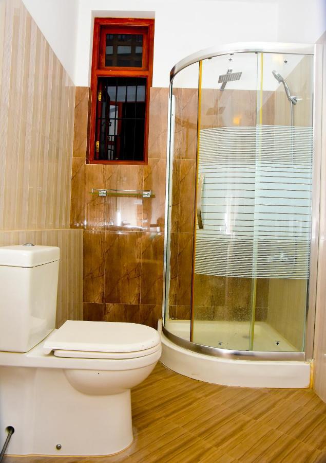 Grand Royal Villa 尼甘布 外观 照片