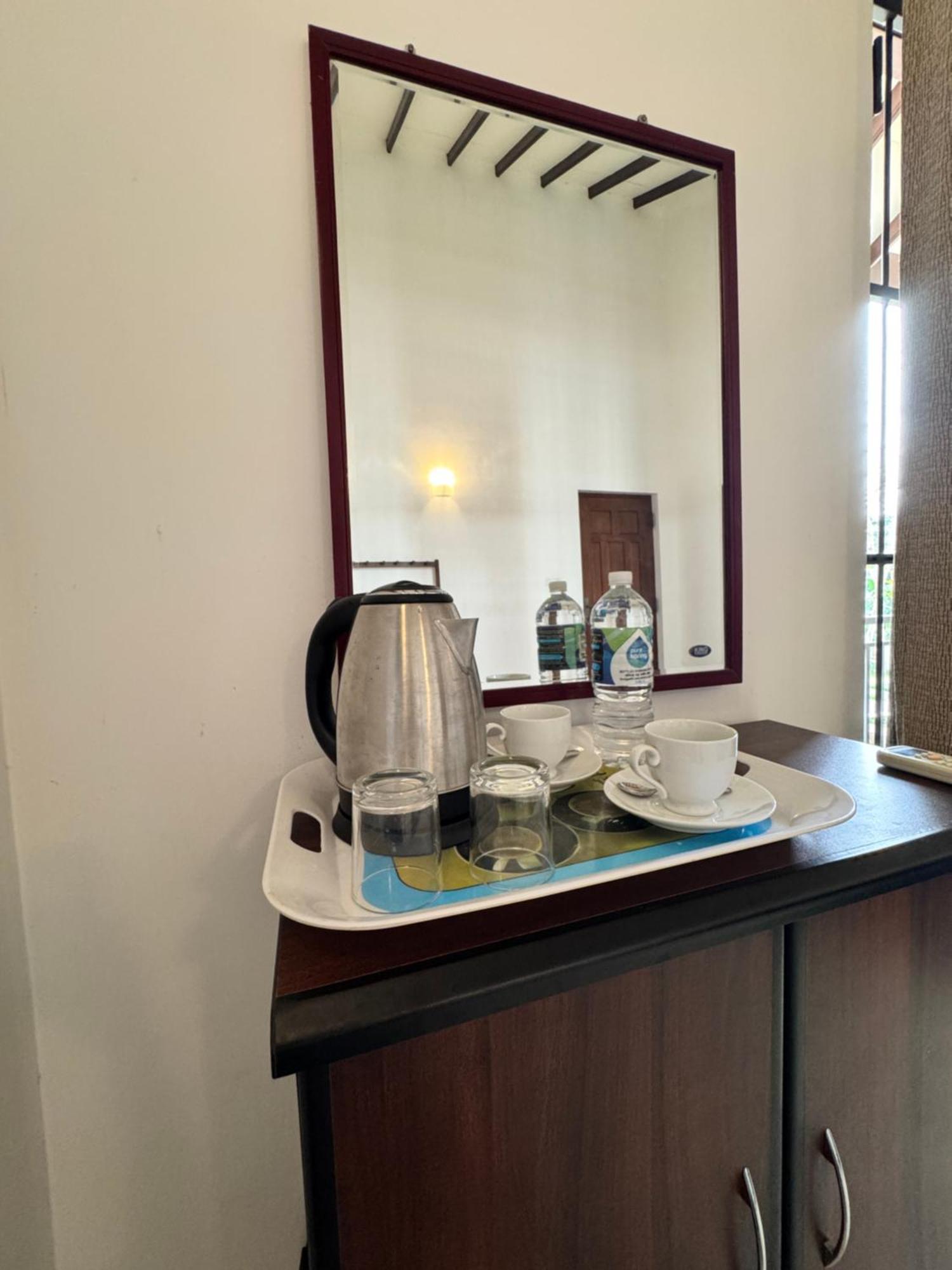 Grand Royal Villa 尼甘布 外观 照片